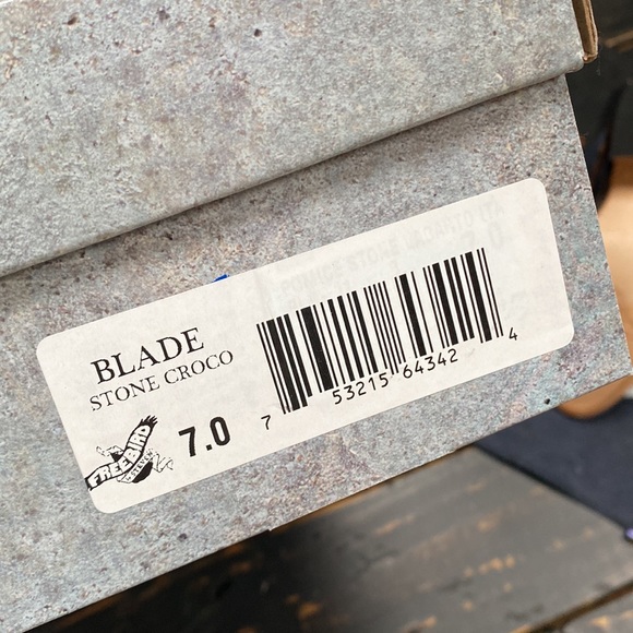 Freebird Slade in Stone Croco - Picture 13 of 13